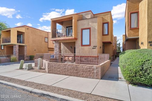 8647 E Placita De Las Tarascas, Tucson, AZ, 85710 | Card Image