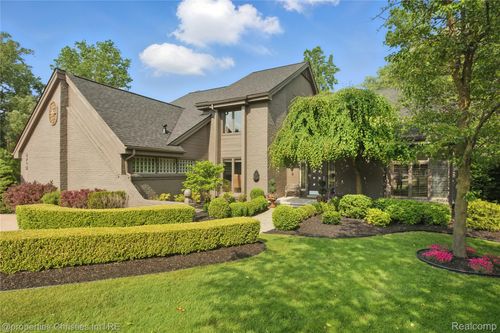 4713 Mada Ct, West Bloomfield, MI, 48322-2229 | Card Image