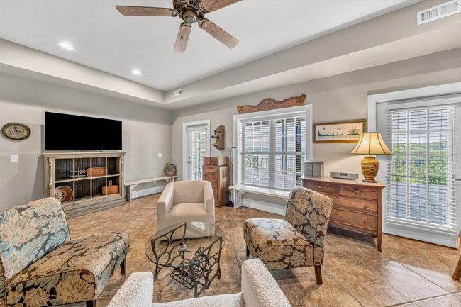 220 Village Lane (47) | Image 39