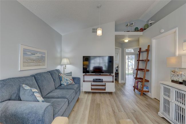 2312 Tallyho Ln, House other with 2 bedrooms, 3 bathrooms and null parking in PALM HARBOR FL | Image 8