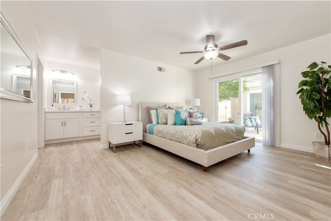 10 Windsong, Condo with 3 bedrooms, 2 bathrooms and 2 parking in Irvine CA | Image 7