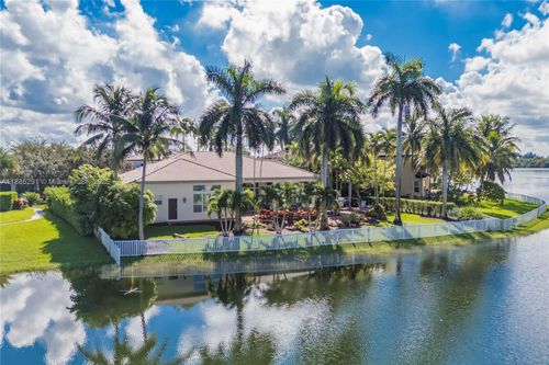 4166 Sw 190th Ave, Miramar, FL, 33029-2760 | Card Image