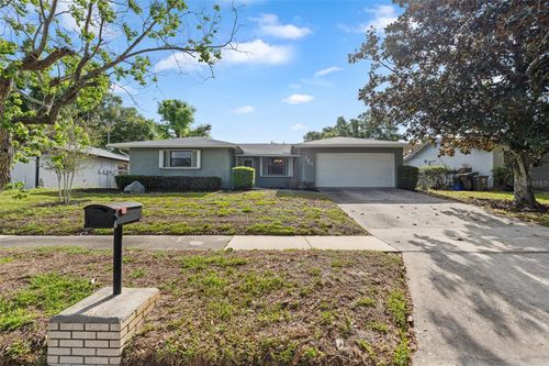 140 Valley Circle, BRANDON, FL, 33510 | Card Image