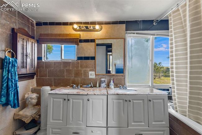 30915 Washington Rd, House other with 2 bedrooms, 1 bathrooms and 4 parking in Calhan CO | Image 18