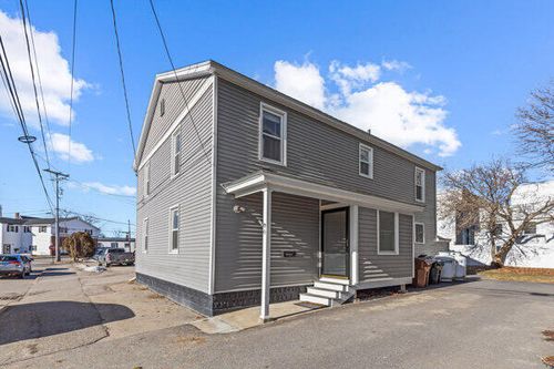 6 Middle Street, Saco, ME, 04072 | Card Image
