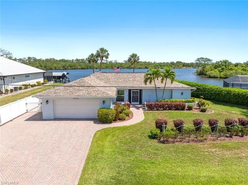 13794 River Forest Dr, FORT MYERS, FL, 33905-1820 | Card Image