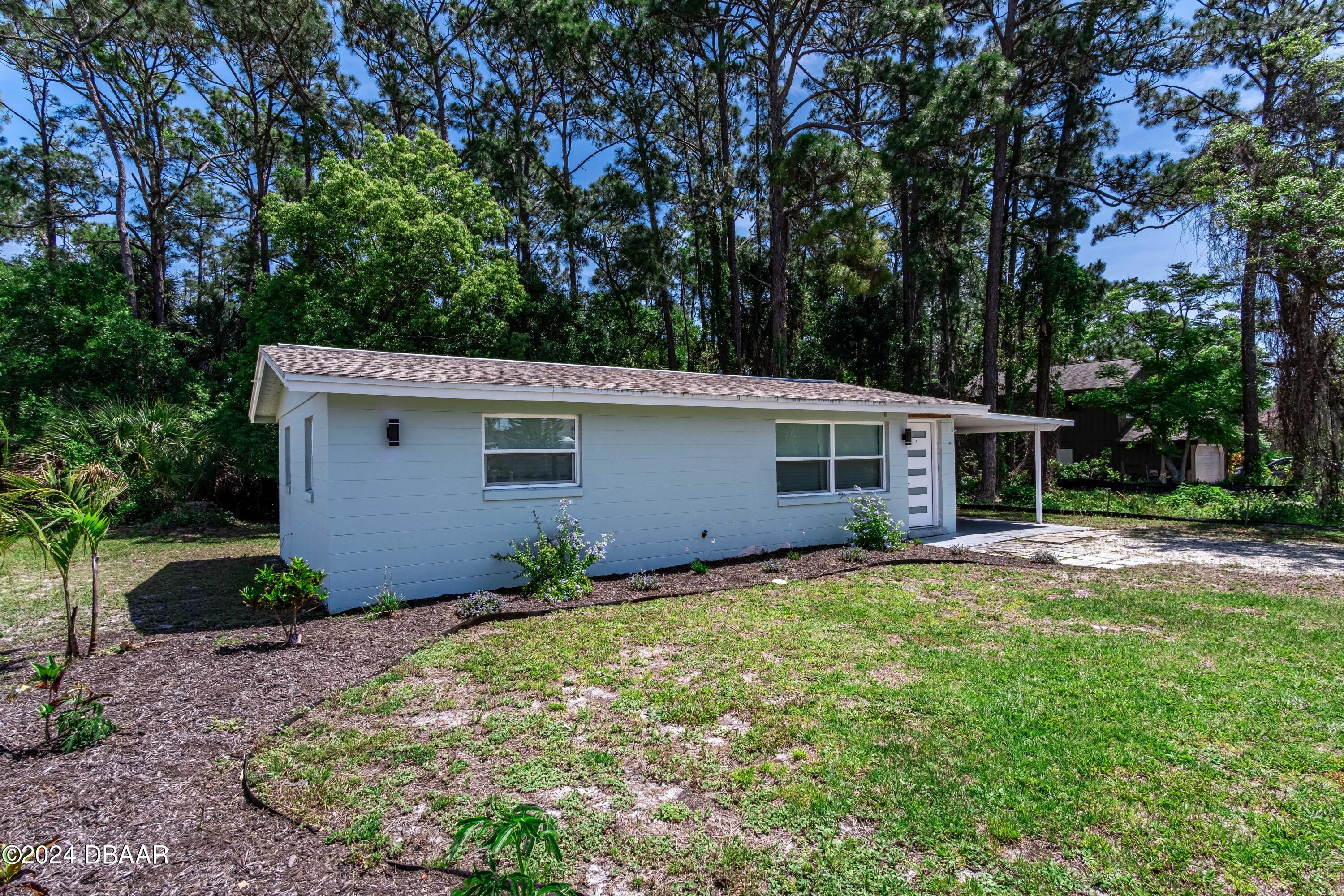 Poinciana Ave, Port Orange, FL 32127