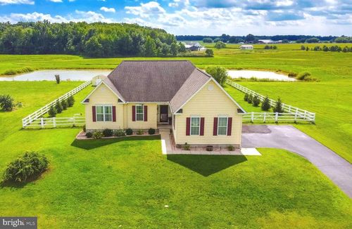 231 Riding Path Dr, Clayton, DE, 19938-4629 | Card Image
