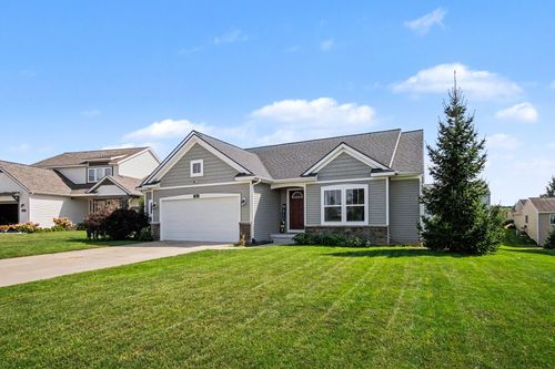 1112 Arbor Meadow Drive Se, Byron Center, MI, 49315 | Card Image