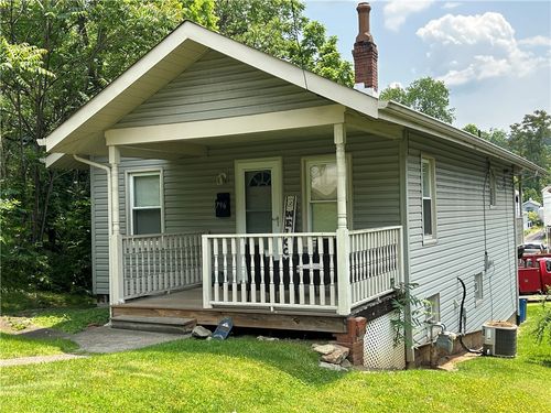 796 S Gray Ave, Bridgeville, PA, 15017-2918 | Card Image
