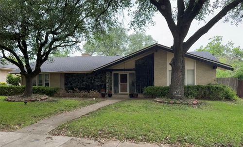 2137 Sea Island Dr, Dallas, TX, 75232-2705 | Card Image