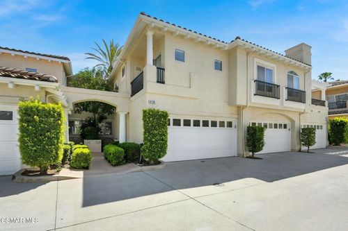 4196 Hillbrook Ct, Moorpark, CA, 93021 | Card Image