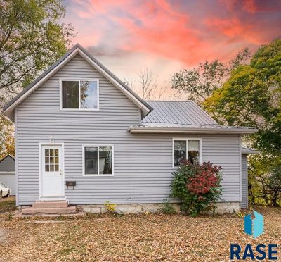 108 Ladelle Ave, House other with 5 bedrooms, 1 bathrooms and null parking in Dell Rapids SD | Image 1