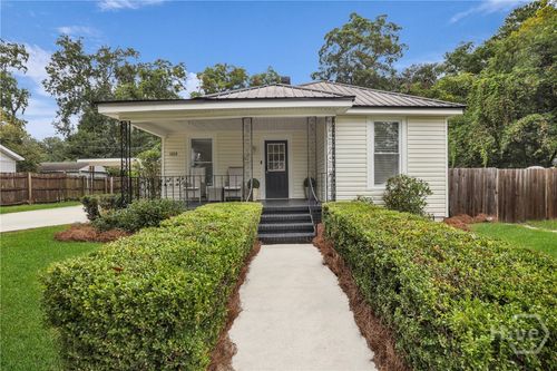 1218 E 69th St, savannah, GA, 31404-5722 | Card Image
