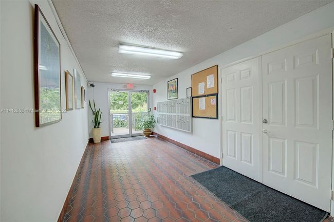 APT-303 - 855 Euclid Ave, Condo with 1 bedrooms, 2 bathrooms and null parking in Miami Beach FL | Image 34