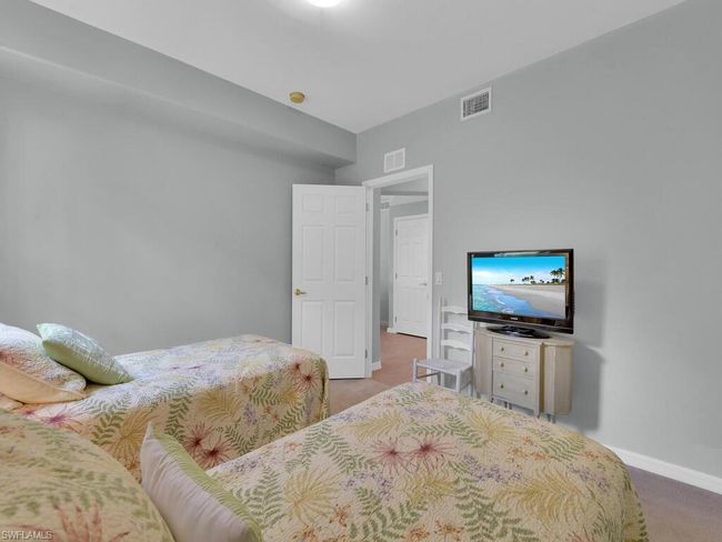 Guest Room | Image 22