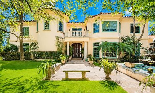 6000 Cavalleri Rd, Malibu, CA, 90265-4014 | Card Image
