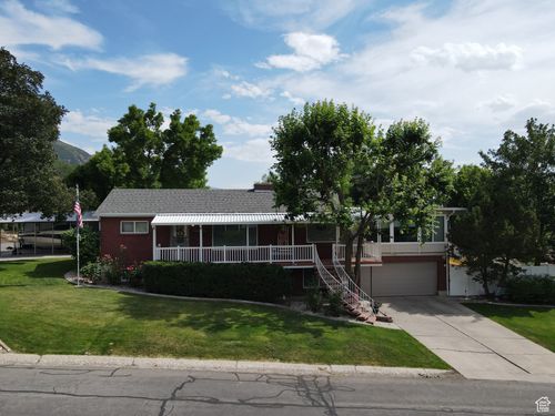 2936 E La Joya Dr, Holladay, UT, 84124-3719 | Card Image