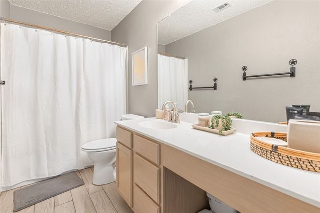 Secondary bathroom | Image 21