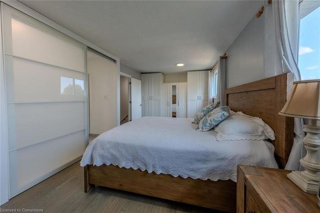 56 Raleigh Crt, House other with 3 bedrooms, 3 bathrooms and 2 parking in Hamilton ON | Image 23