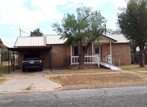 606 N St Joseph, Stanton, TX, 79782 | Card Image