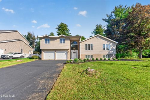 15 White Birch Ct, Rotterdam, NY, 12306-3307 | Card Image