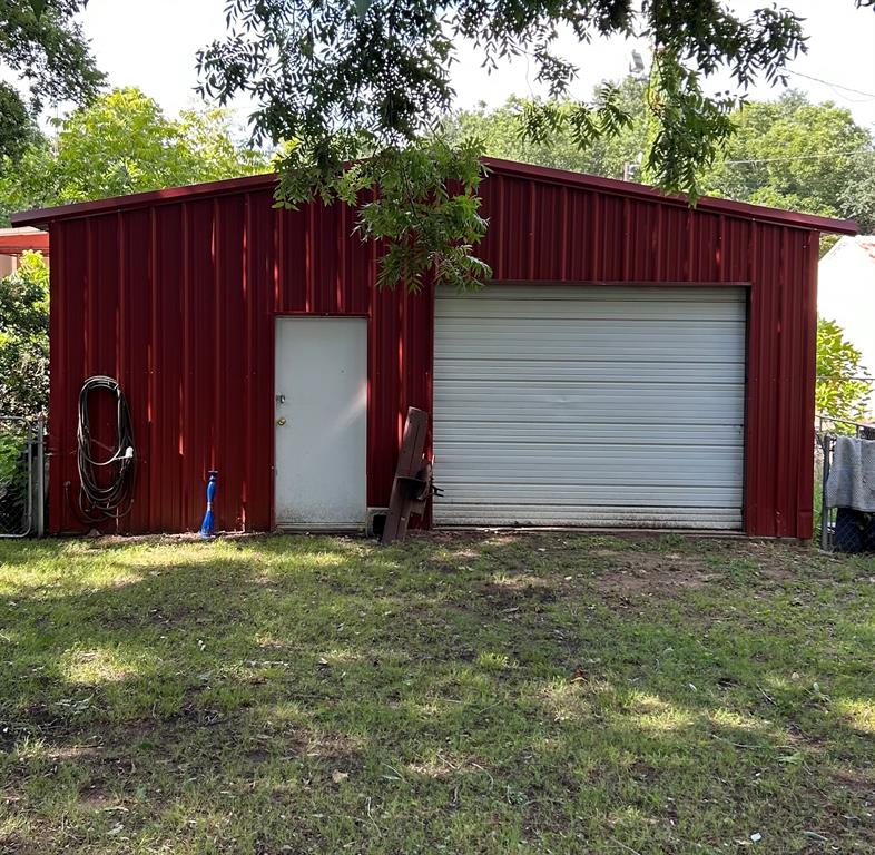 Sherman St, Paris, TX 75460