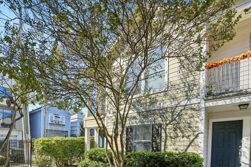 1705 Stuart St, Houston, TX, 77004-3041 | Card Image