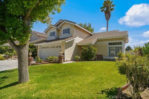 27610 Kevin Pl, Santa Clarita, CA, 91350-4311 | Card Image