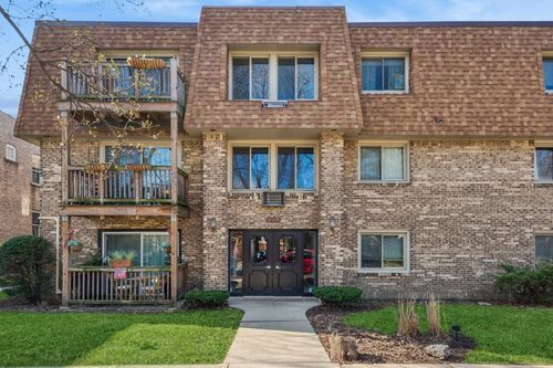 2b-2619 W Agatite Ave, Chicago, IL, 60625-3041 | Card Image