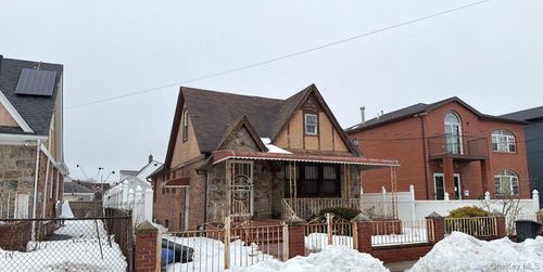 135-15 220th Pl, Laurelton, NY, 11413-1939 | Card Image