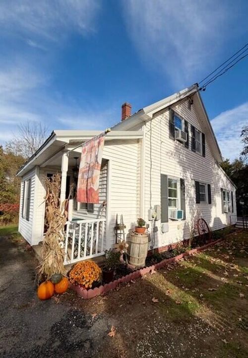 72 Goodwin St, South Berwick, ME, 03908-1120 | Card Image