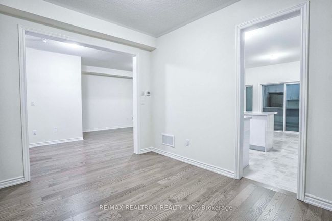 1502 Harker St, House other with 4 bedrooms, 3 bathrooms and 1 parking in Innisfil ON | Image 12