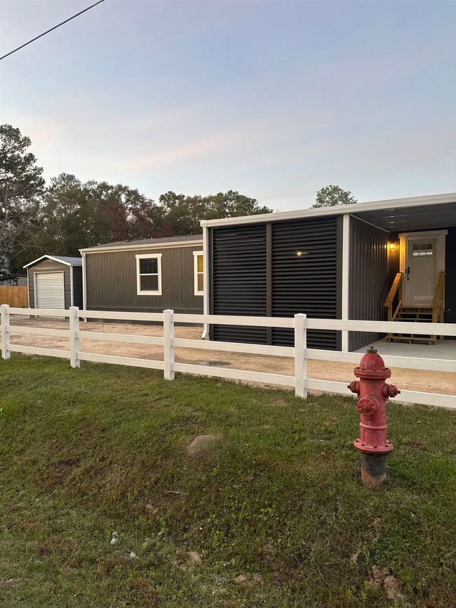 5686 Brady Circle, House other with 3 bedrooms, 2 bathrooms and null parking in Lumberton TX | Image 6