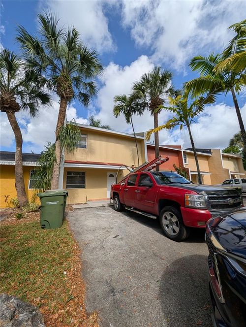 na-58 Sw 14th Ter, Homestead, FL, 33030-6718 | Card Image
