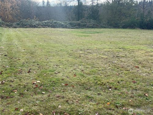 102 W Grand St, Granite Falls, WA, 98252-8802 | Card Image