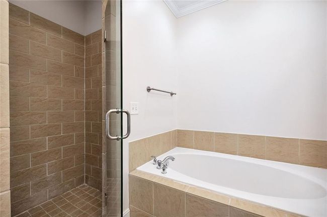5139 Peachtree Rd, Townhouse with 3 bedrooms, 4 bathrooms and 2 parking in Chamblee GA | Image 17