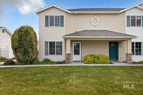 1897 Hampton Way, Twin Falls, ID, 83301-3074 | Card Image