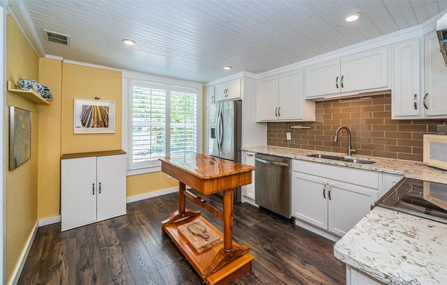 1768 Douglas Ave, House other with 2 bedrooms, 2 bathrooms and null parking in DUNEDIN FL | Image 15