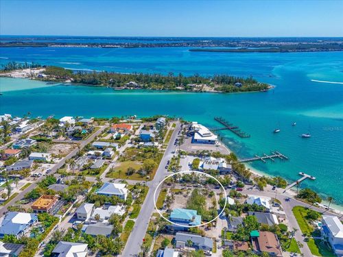 720 Broadway St, Longboat Key, FL, 34228-1012 | Card Image