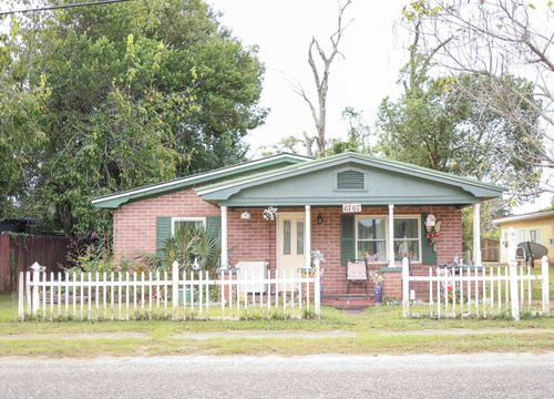 6767 Margaret St, Milton, FL, 32570-4859 | Card Image