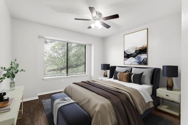 Front bedroom with private bath | Image 13