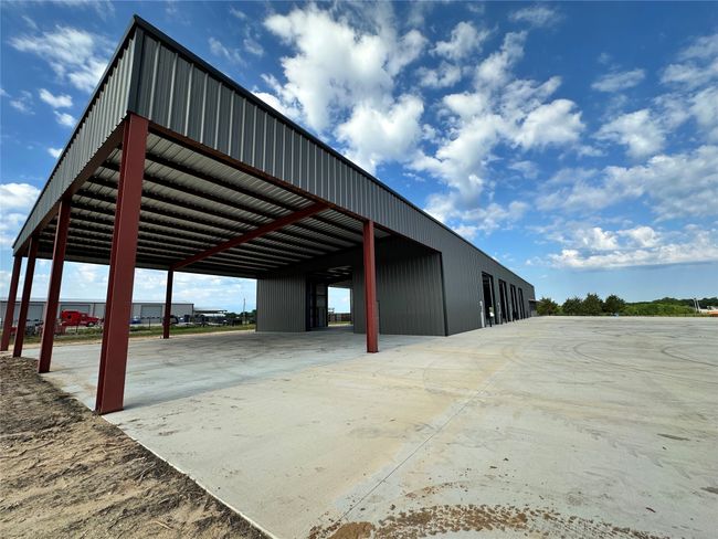 View of parking / parking lot | Image 6