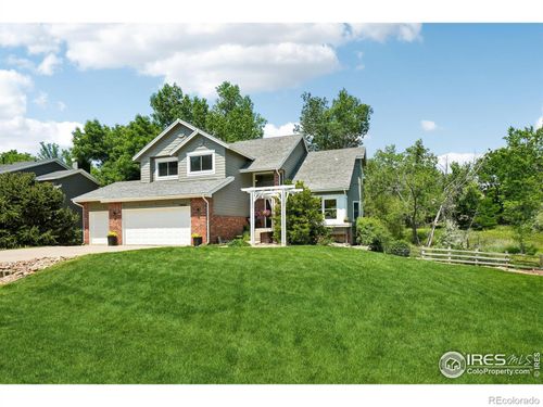 7999 Centrebridge Dr, Niwot, CO, 80503-7213 | Card Image