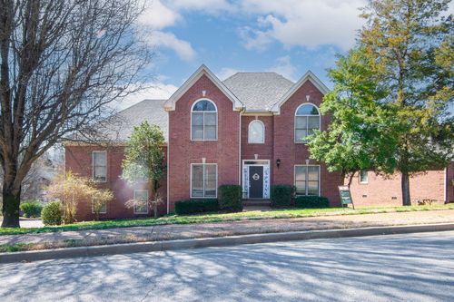 900 Wyntree S, Hermitage, TN, 37076-1780 | Card Image