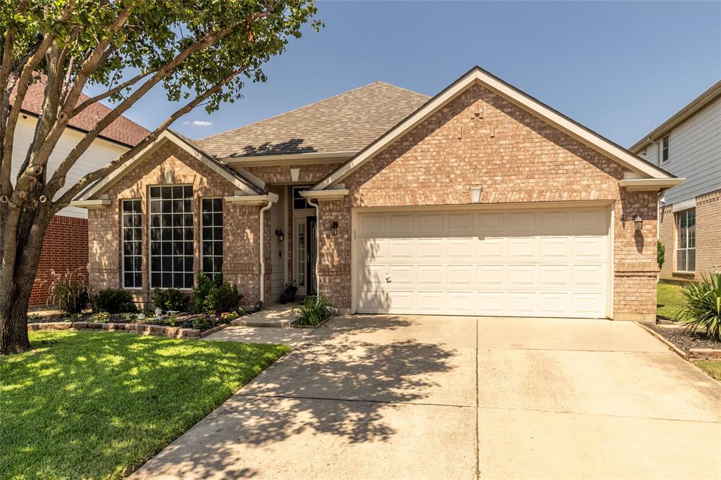 Oak Timber Dr, Bedford, TX 76021