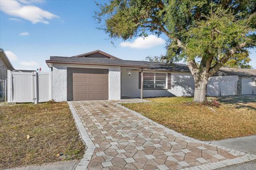 7051 Fireside Dr, PORT RICHEY, FL, 34668-5607 | Card Image