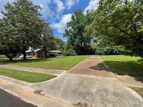 4411 Lakeview Dr Nw, Huntsville, AL, 35810-2245 | Card Image