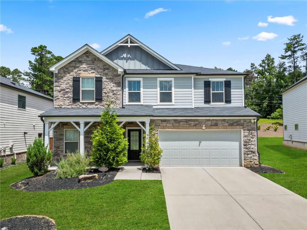 Azure Grove Ct, Marietta, GA 30008