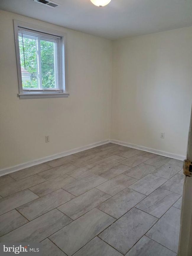 615 State Cir, House other with 4 bedrooms, 2 bathrooms and null parking in MARTINSBURG WV | Image 18
